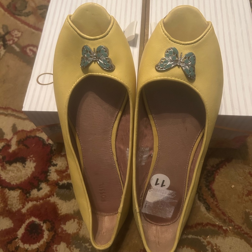 Fossil Yellow Flats with Blue Bow Detail